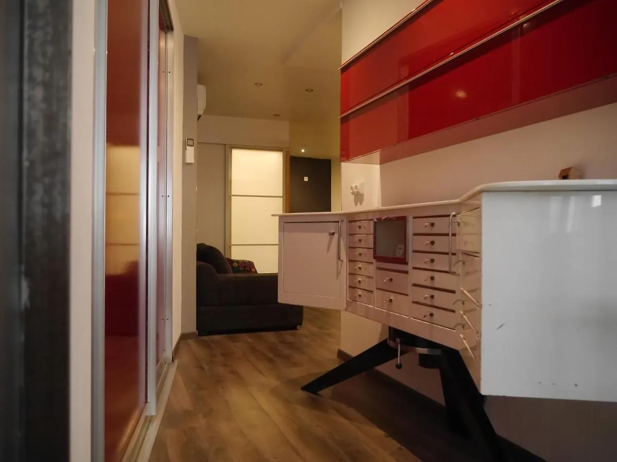Apartamento Campana Aviñón Francia
